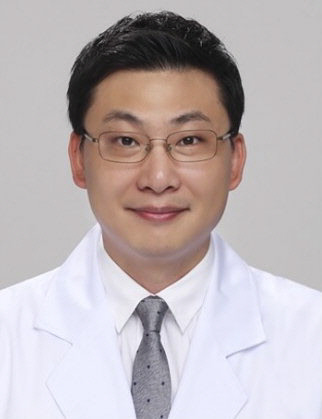 졸업생 이미지